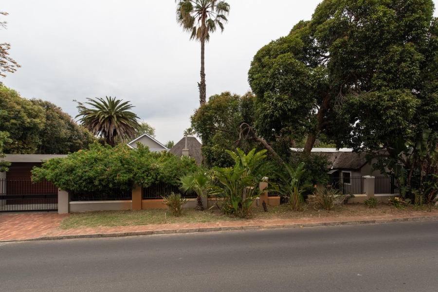 4 Bedroom Property for Sale in Proteaville Western Cape